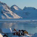 greenland-offers-tourists-ice-fjords-and-hot-springs,-plus-flights-from-us-airports