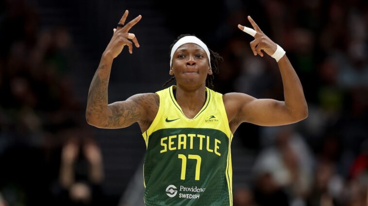 wnba-player-speaks-out-on-becoming-first-pro-basketball-player-to-partner-with-onlyfans