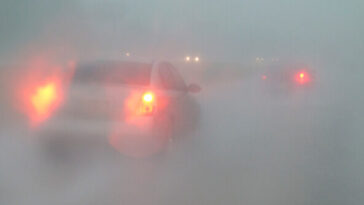 watch:-dense-fog-causes-massive-chain-reaction-car-crash-in-california