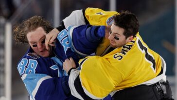 lightning-say-goalie-fight-key-in-historic-comebac…