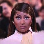 grammys-host-mocks-nicki-minaj-for-breaking-hollywood’s-trump-taboo