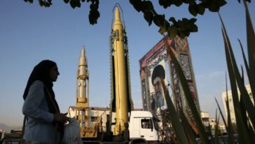 iran-evaluates-nuclear-diplomacy-with-us-to-dispute-concerns-of-war
