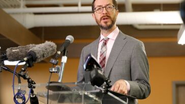 nashville’s-dem-mayor-slams-electric-service-he-just-praised-as-city-hits-9-days-without-power