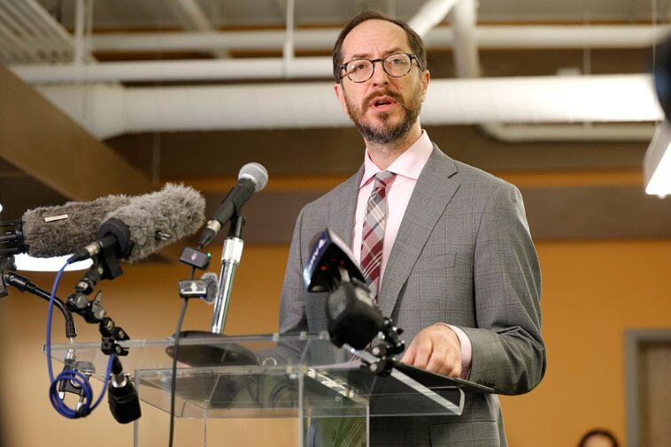 nashville’s-dem-mayor-slams-electric-service-he-just-praised-as-city-hits-9-days-without-power