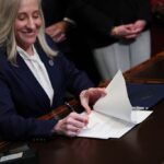 in-virginia,-the-mask-comes-off-the-‘moderate’-democrat