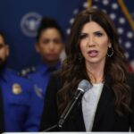 dhs-chief-kristi-noem-oks-body-cameras-for-feds-in-minneapolis-as-dems-push-for-more-reforms