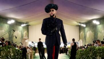 poll:-nfl-players-give-mixed-reviews-on-bad-bunny-halftime-show:-‘it-should-be-an-american’