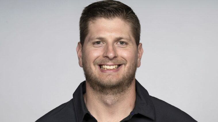 sources:-browns-hiring-ravens’-switzer-to-be-oc