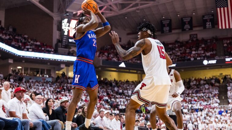 ‘go-make-a-play’:-peterson-hits-2-late-3s-in-ku-win