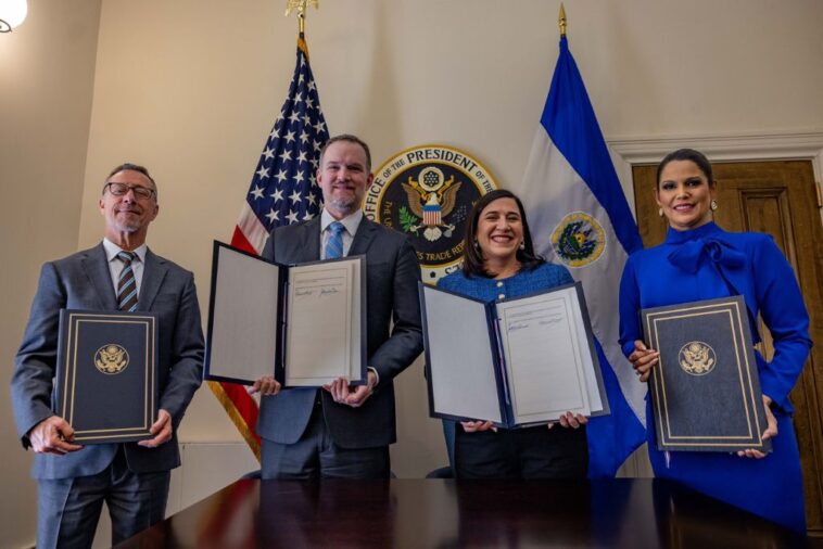 united-states-and-el-salvador-sign-a-historic-agreement:-the-first-reciprocal-trade-treaty-in-the-western-hemisphere