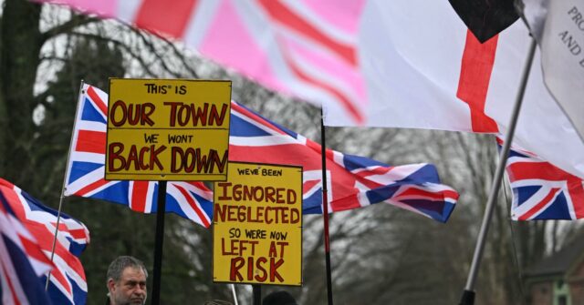 starmer-faces-labour-rebellion-over-plans-to-give-gov’t-housing-to-migrants