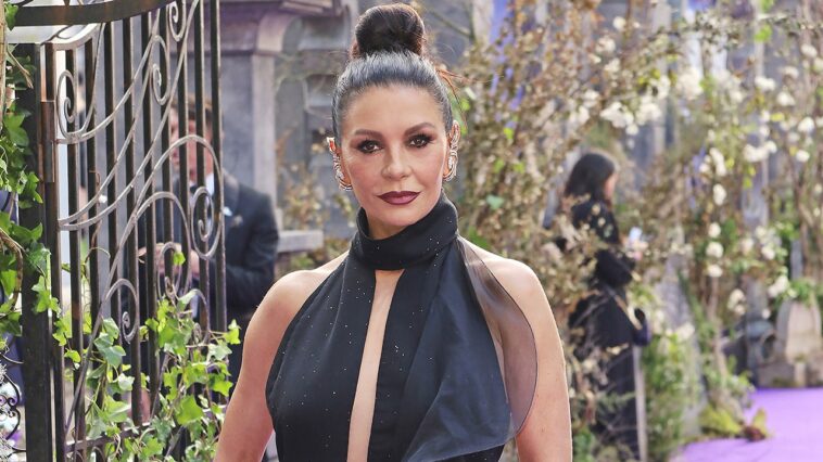 catherine-zeta-jones-admits-avoiding-hollywood-‘schmoozing’-may-have-been-detrimental-to-her-career