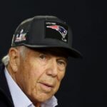 patriots-owner-robert-kraft-left-out-of-pro-football-hall-of-fame-inductees-for-2026