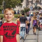 stupid-kid-in-‘hakuna-matata’-shirt-doesn’t-know-the-film-ultimately-repudiates-the-song’s-message-as-simba-realizes-he-must-fulfill-his-role-in-the-natural-order-to-end-the-chaos-and-suffering-caused-by-his-hedonistic-pursuit-of-pleasure