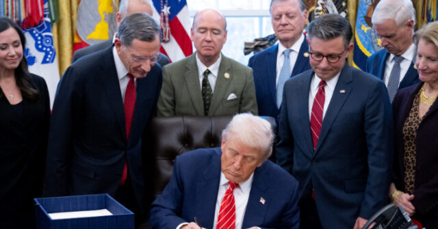 trump-signs-bill-to-end-partial-government-shutdown