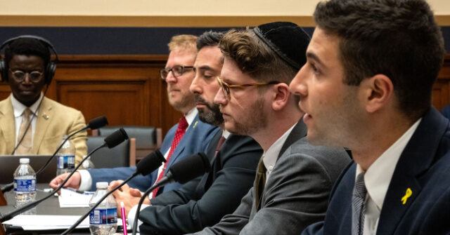 trump-demands-$1-billion-from-‘strongly-antisemitic’-harvard-university