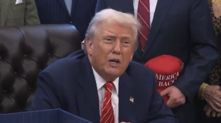 trump-nukes-kaitlan-collins-in-heated-oval-office-exchange-–-“you-are-so-bad-you-are-the-worst-reporter….-i-don’t-think-i’ve-ever-seen-you-smile”