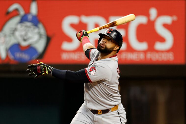 carlos-santana-signing-with-diamondbacks-for-17th-mlb-season