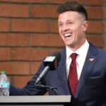 cards’-lafleur-to-call-plays-as-qb-decision-looms