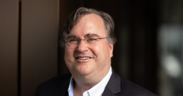 iowa-dem-accepts-$250k-from-epstein-linked-billionaire-who-stayed-at-townhouse,-flew-to-island