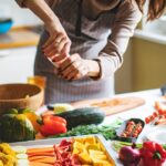 people-lost-weight-while-eating-significantly-more-food-—-here’s-the-secret