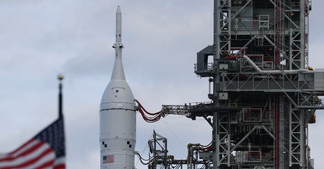 nasa-postpones-artemis-ii-moon-mission-due-to-hydrogen-leak