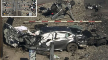 metrolink-train-slams-into-car-in-los-angeles,-killing-1