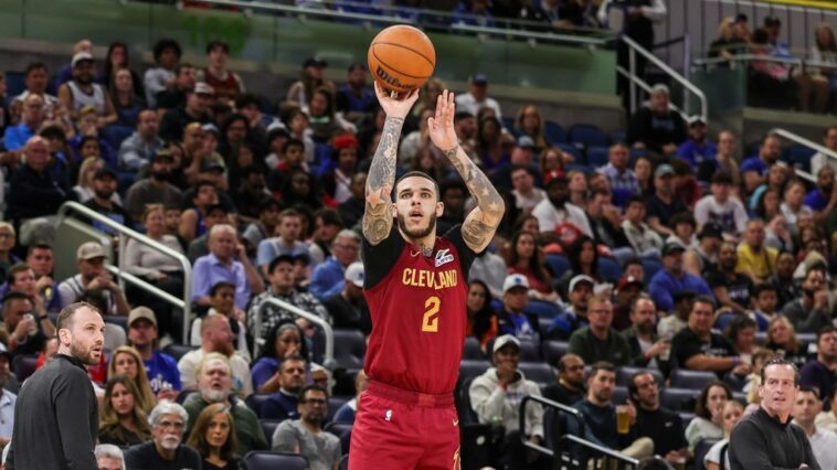 sources:-lonzo-to-become-free-agent-after-trade