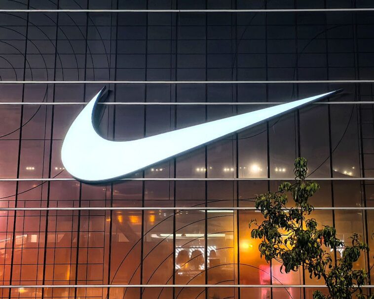 feds-investigate-nike-over-claims-of-discrimination-against-white-employees