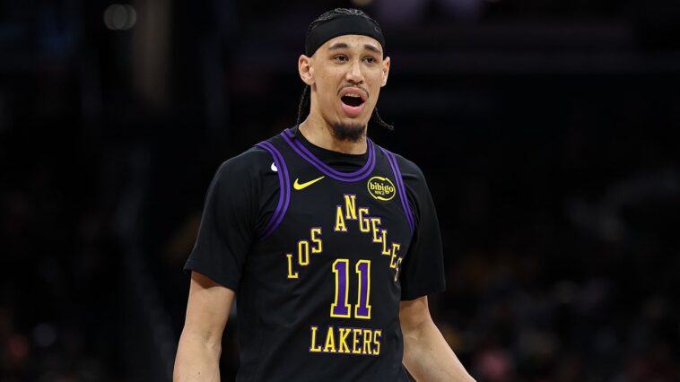 lakers-center-suspended-after-shoving-wizards-mascot-before-game