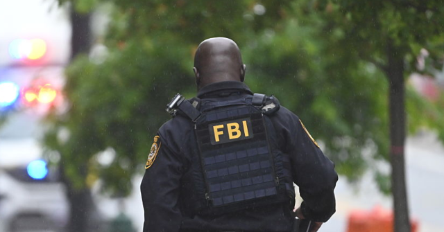 fbi:-ohio-man-accused-of-threatening-to-kill-‘random’-ice-agents-and-president-trump