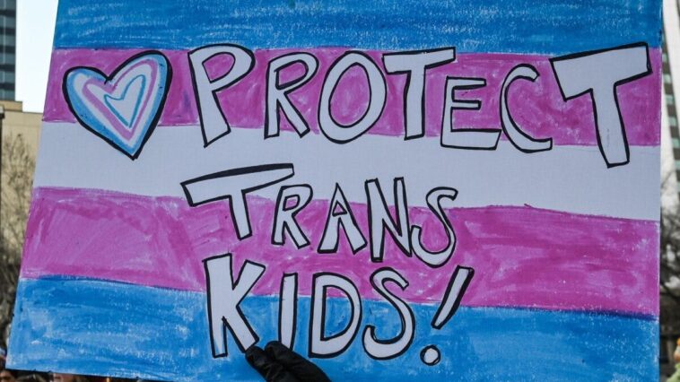 american-academy-of-pediatrics-sticks-to-democrat-script-on-trans-surgeries-for-minors