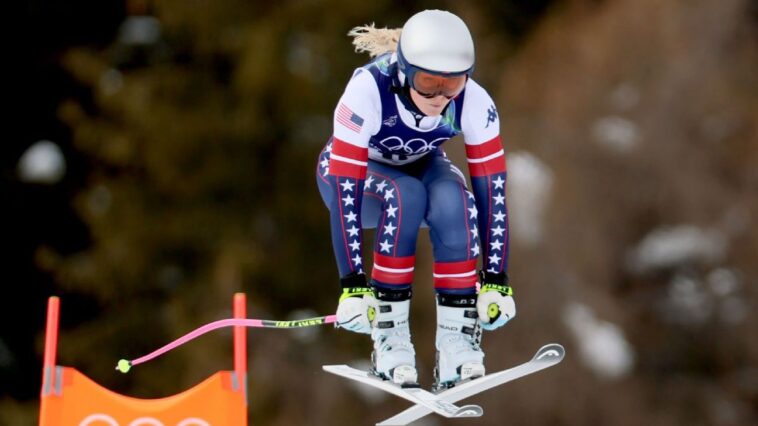 vonn-‘won’t-waste-chance,’-trains-on-injured-knee