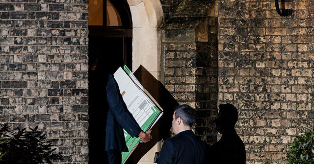 uk-police-search-peter-mandelson’s-properties-after-epstein-emails