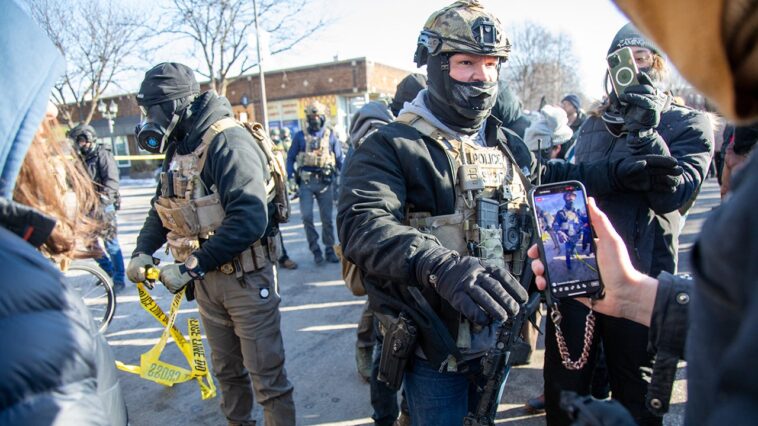 when-anti-ice-clashes-trigger-federal-intervention:-experts-explain-the-constitutional-breaking-point