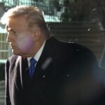 president-trump-walks-away-as-shrill-reporters-ask-him-to-apologize-over-meme-(video)