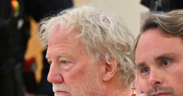 grand-jury-indicts-actor-timothy-busfield-on-four-counts-of-sexual-contact-with-a-child