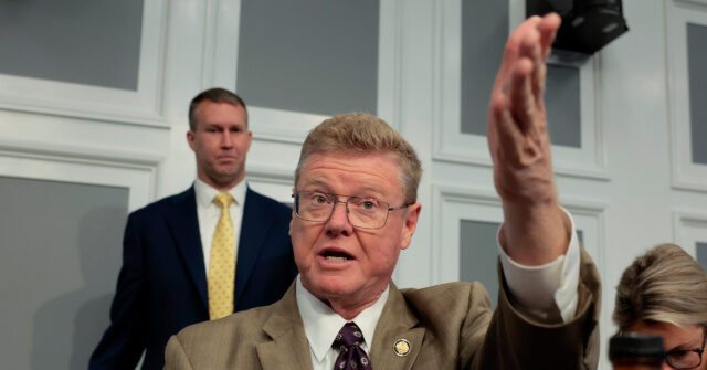 rep.-mark-amodei-30th-house-republican-not-to-seek-reelection-ahead-of-midterms