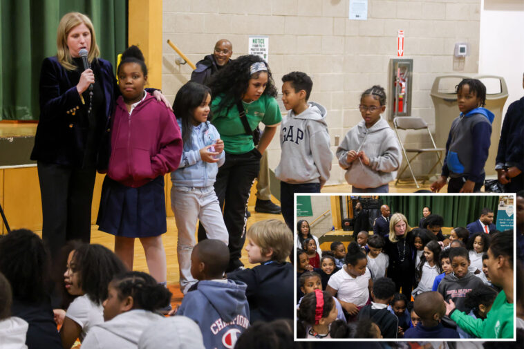 harlem-kids-interrogate-city’s-top-cop-over-mamdani-and-gun-violence