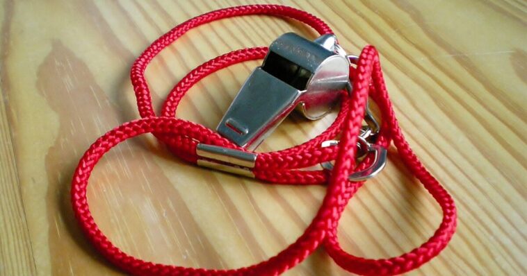 hah!-immigrant-groups-push-back-on-‘white-savior’-anti-ice-activists-tactics