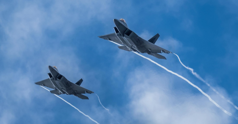 f-22s-pulled-from-super-bowl-flyover,-rerouted-at-the-last-moment-for-‘operational-assignments’