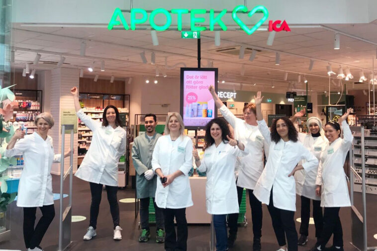 sweden’s-loneliness-wake-up-call:-workers-getting-pto-to-tend-to-relationships