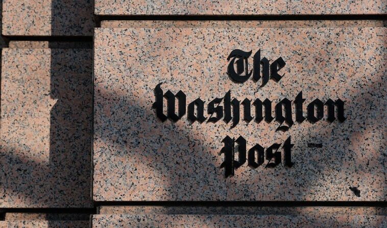 washington-post-ceo-steps-down-days-after-mass-layoffs