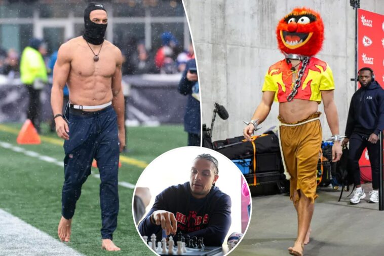 chess,-barefoot-walking-and-poultry-reading-at-the-super-bowl-—-inside-the-‘one-of-a-kind’-mack-hollins-mind