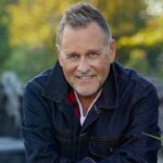 ‘full-house’-star-dave-coulier-urges-americans-not-to-ignore-warning-signs-after-cancer-battle