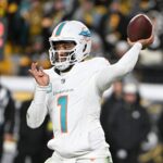 how-dolphins-are-trying-to-make-tua-tagovailoa-trade-more-attractive-for-teams