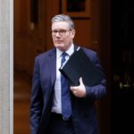 chief-of-staff-falls-on-sword-as-party-turns-on-uk.’s-starmer-over-epstein-linked-appointee