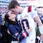 patriots’-drake-maye-shares-heartfelt-sideline-moment-with-wife-ann-michael-before-super-bowl-debut
