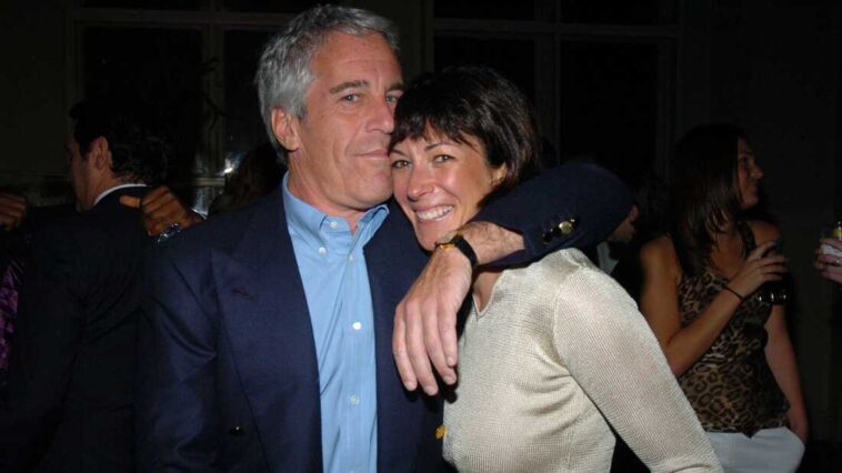 ghislaine-maxwell-pleads-the-fifth,-refuses-to-answer-questions-in-epstein-probe