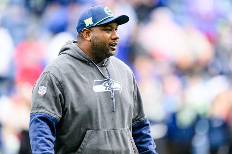 how-seahawks-assistant-justin-hinds-was-shaped-by-nj-roots-—-and-earned-players’-respect
